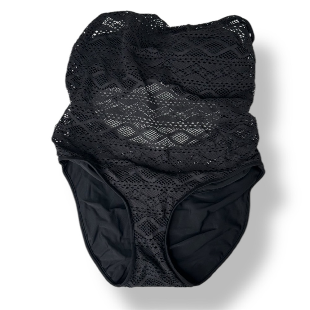 NWT Freya one piece bathing suit women’s 36D